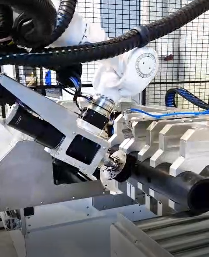 IMT HF Robot80碳纤维铣孔自动化线